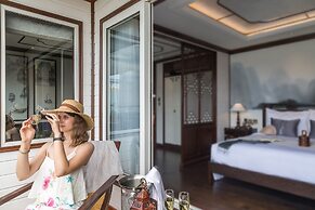 Heritage Line Ginger Cruise – Ha Long Bay & Lan Ha Bay