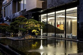 Hsin Hotel