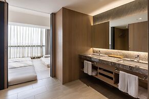 Hsin Hotel