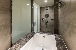 Hsin Hotel