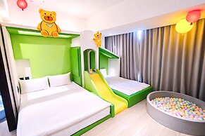 Hsin Hotel
