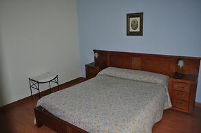 Hotel Puente de Piedra