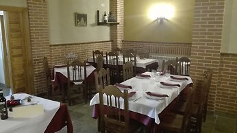 Hotel Puente de Piedra