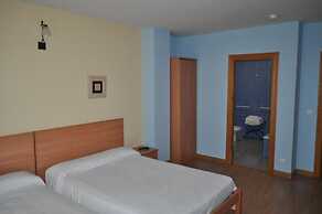 Hotel Puente de Piedra