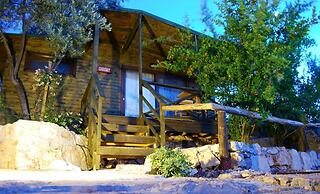 Nuri's Beach Bungalow