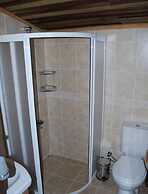 Nuri's Beach Bungalow