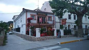 Hostal Rural Río Mundo