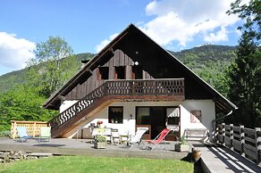 La Grange Aux Loups