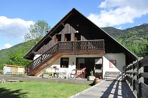 La Grange Aux Loups