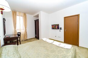MPM Hotel Merryan