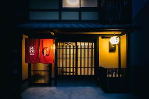 Miro Hachijo Genmachi Tei