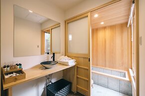 Miro Kujo Kawaramachi Tei