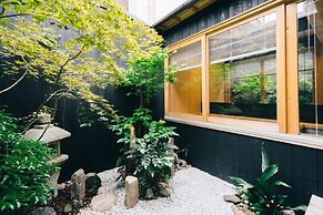 Miro Sanjo Umemiyacho Tei