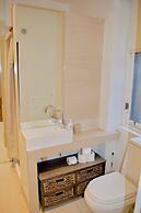 Central Apartment for the Fringe