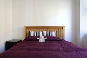 Central Apartment for the Fringe