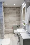 Quiet Ground Floor Mews Flat and Parking