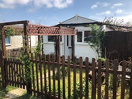 AJ's Chalet