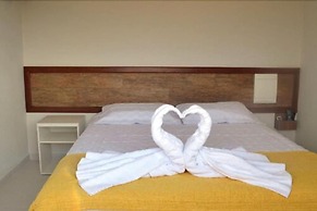 HOTEL ESCARPAS DO LAGO CAPITÓLIO