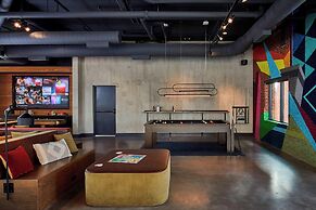 Moxy Chattanooga Downtown