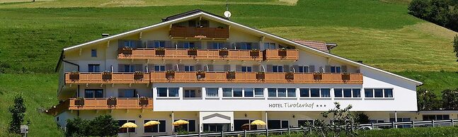 Hotel Tirolerhof