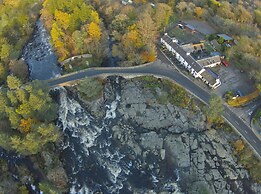 The Falls Of Dochart Inn