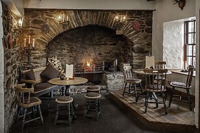 The Falls Of Dochart Inn