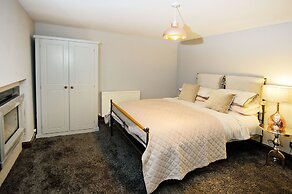 The Falls Of Dochart Inn