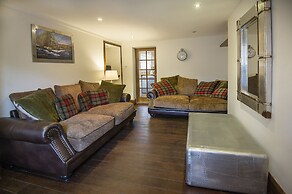 The Falls Of Dochart Inn