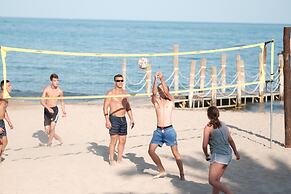 Playa Montroig Camping Resort