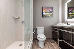 Cambria Hotel College Park