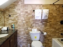 The Lofts at Mendelbaum Cellars