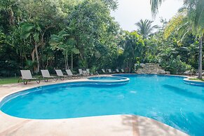 Palmar del Sol Condominium by ChezPlaya