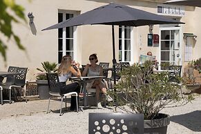 Logis Hôtel Le Richelieu - Royan Atlantique