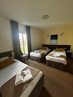Logis Hôtel Le Richelieu - Royan Atlantique