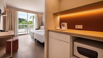 Protur Safari Park Aparthotel