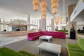 Protur Safari Park Aparthotel