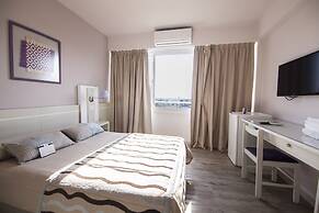 Continental Posadas Hotel