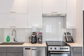 Parc Avenue Residence Mile End