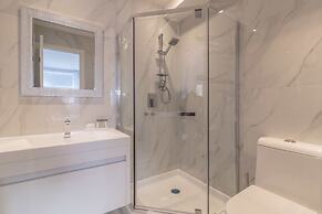 Parc Avenue Residence Mile End