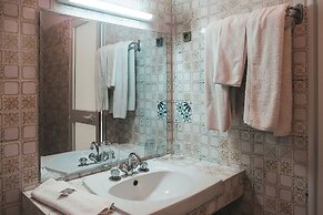Hotel Nour Justinia