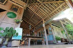 Omah Lila by The Grand Java