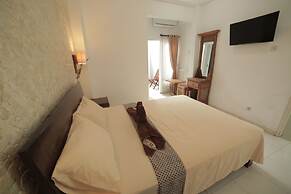 Watusaman Homestay By The Grand Java