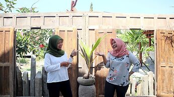 Watusaman Homestay By The Grand Java