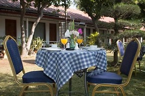 Lawkanat Hotel