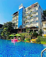 Tom Hill Boutique Resort & Spa