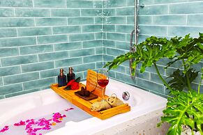 Tom Hill Boutique Resort & Spa