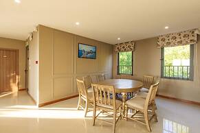 Tom Hill Boutique Resort & Spa