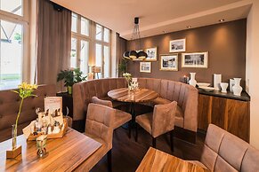 Hotel Alekto