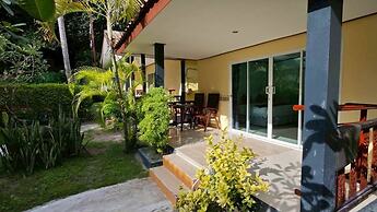 Dong Talay Lipe Beach Resort
