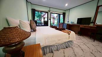 Dong Talay Lipe Beach Resort